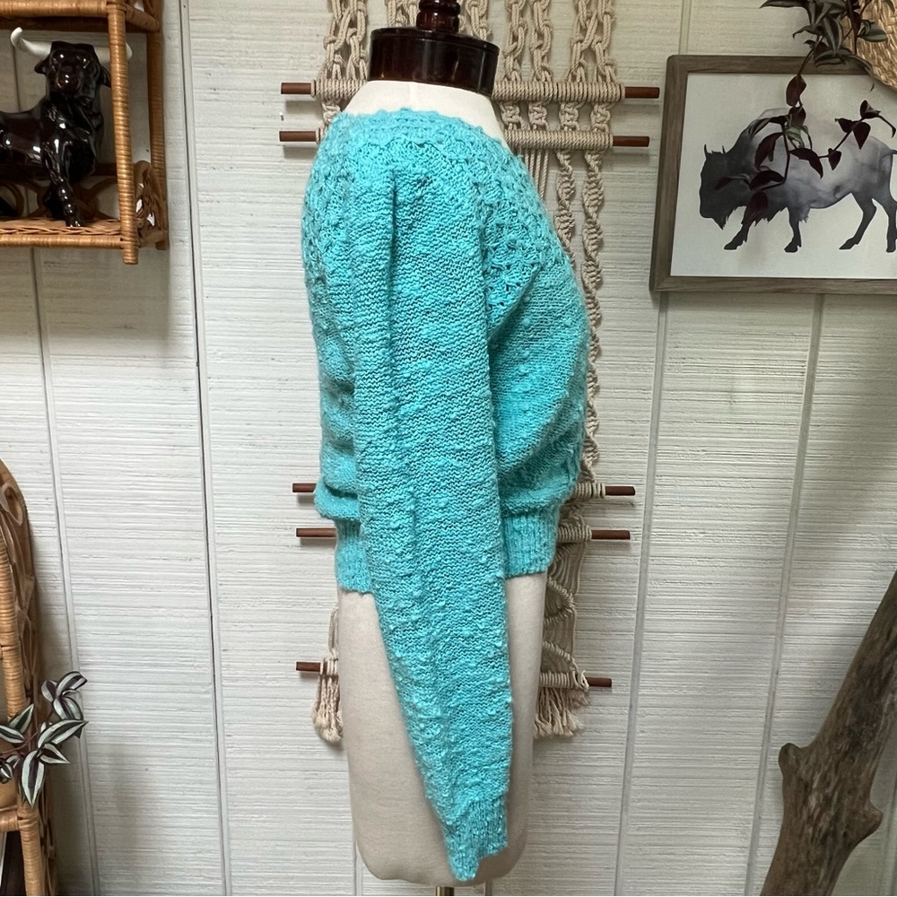 Vintage aqua/teal knit textured sweater with 3 button up neckline - Picture 6 of 10